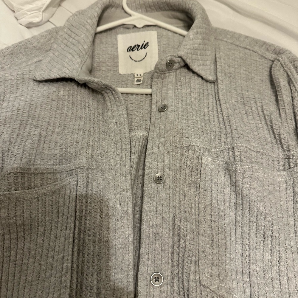 aerie gray waffle oversized button up - Picture 2 of 4